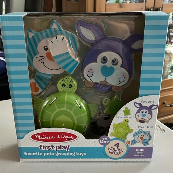 Melissa and Doug first play favorite pets grasping toys - Picture 1 of 5